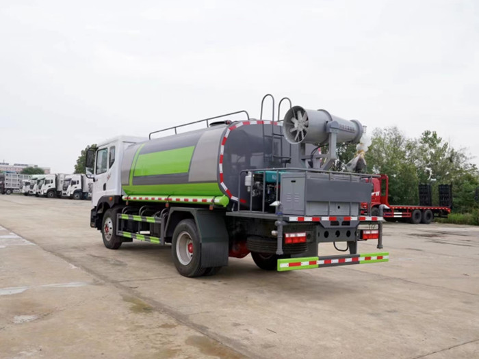 國六東風(fēng)多利卡D9 12噸霧炮車_灑水車廠家