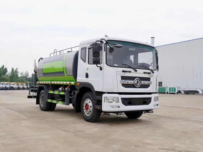 國六東風(fēng)多利卡D9 12噸霧炮車_灑水車廠家