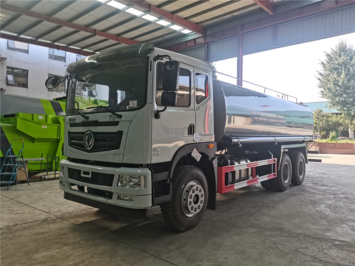 國六東風(fēng)華神T5 后雙橋20噸灑水車_20方灑水車_程力灑水車廠
